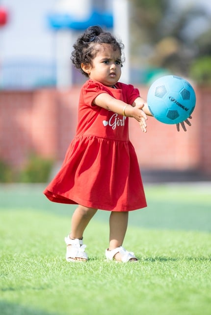 一支球队需 一支球队需