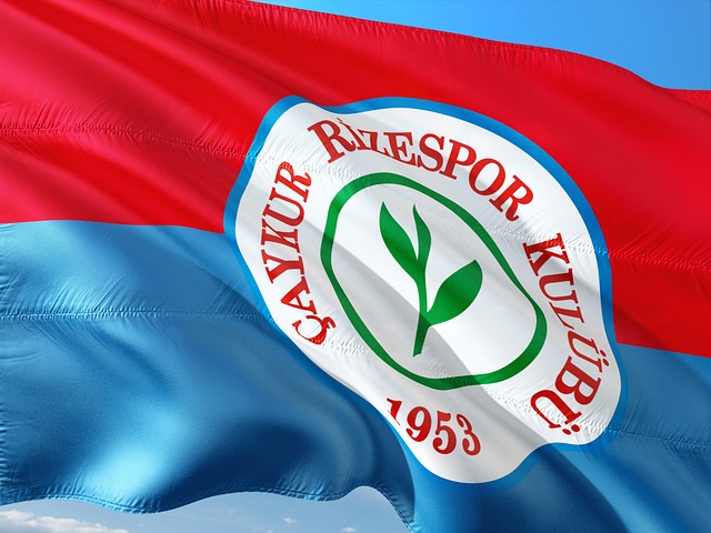 光投向这个 光投向这个